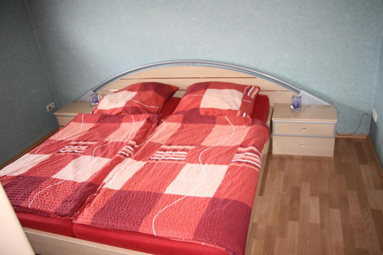 Ferienwohnung Moselhoehe Faid Szoba fotó